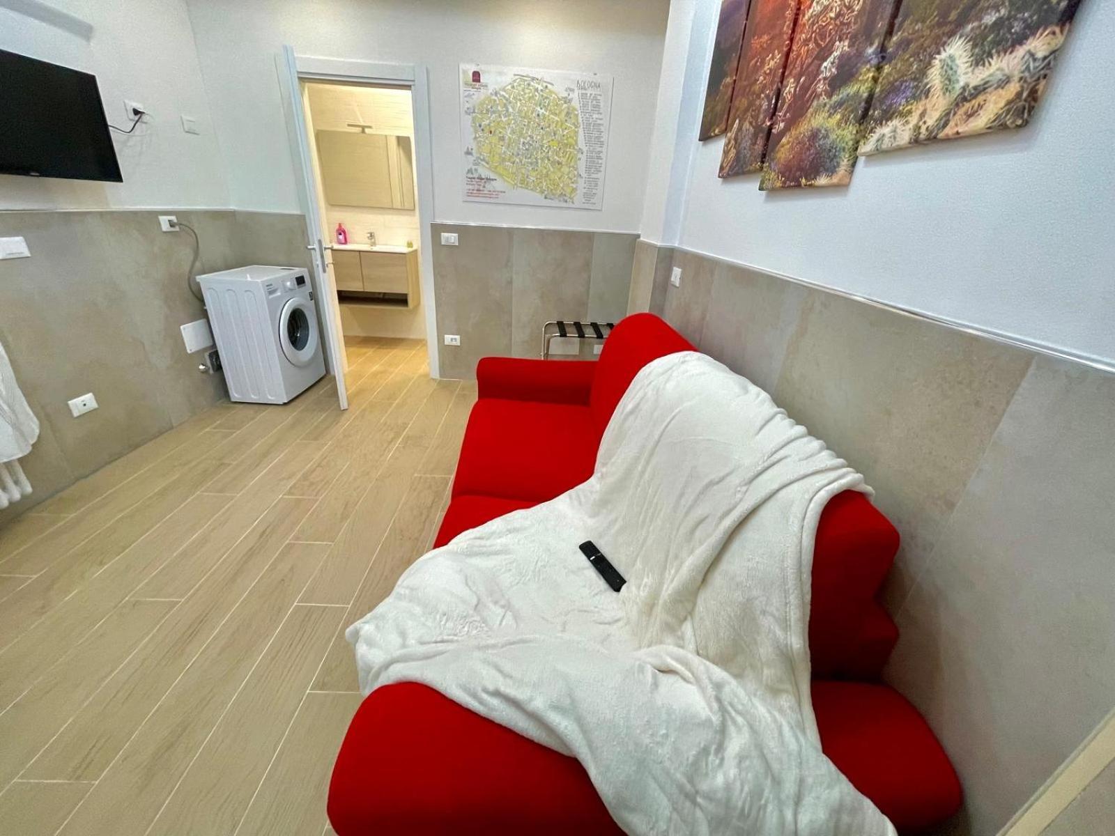 50 Tourist House Bologna - Pratello - Self Check-In Apartment Luaran gambar
