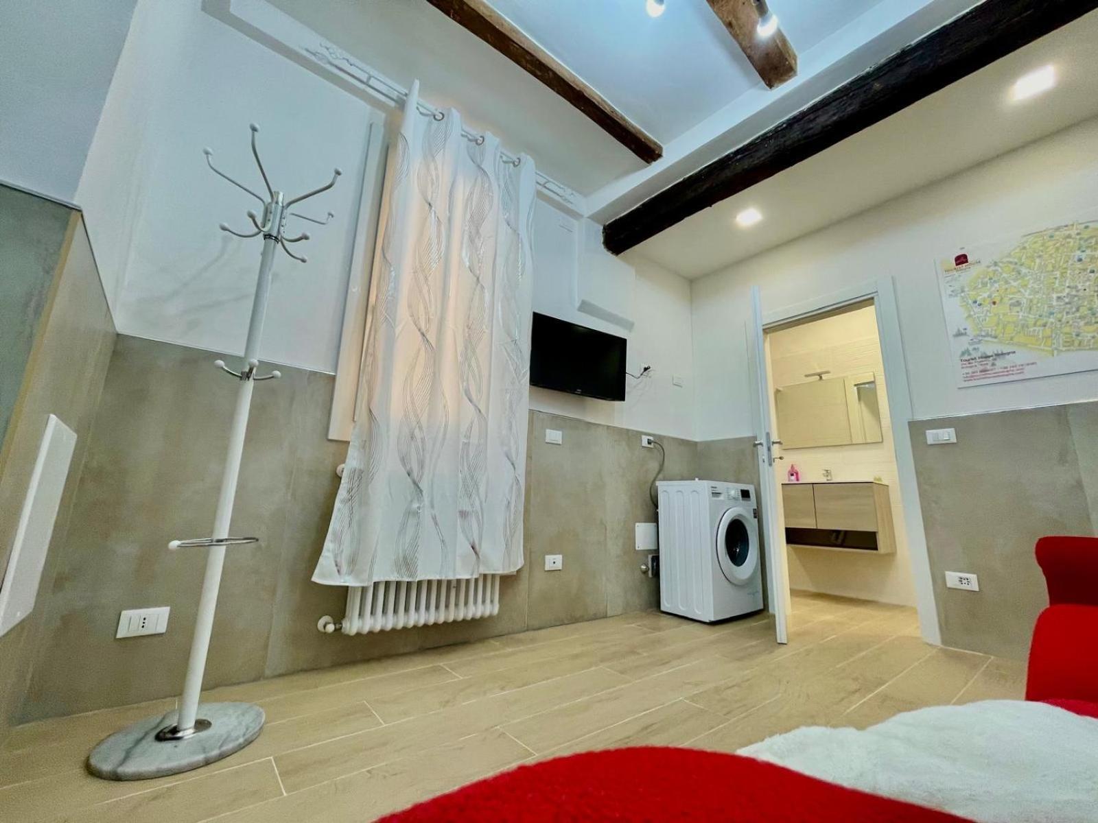 50 Tourist House Bologna - Pratello - Self Check-In Apartment Luaran gambar